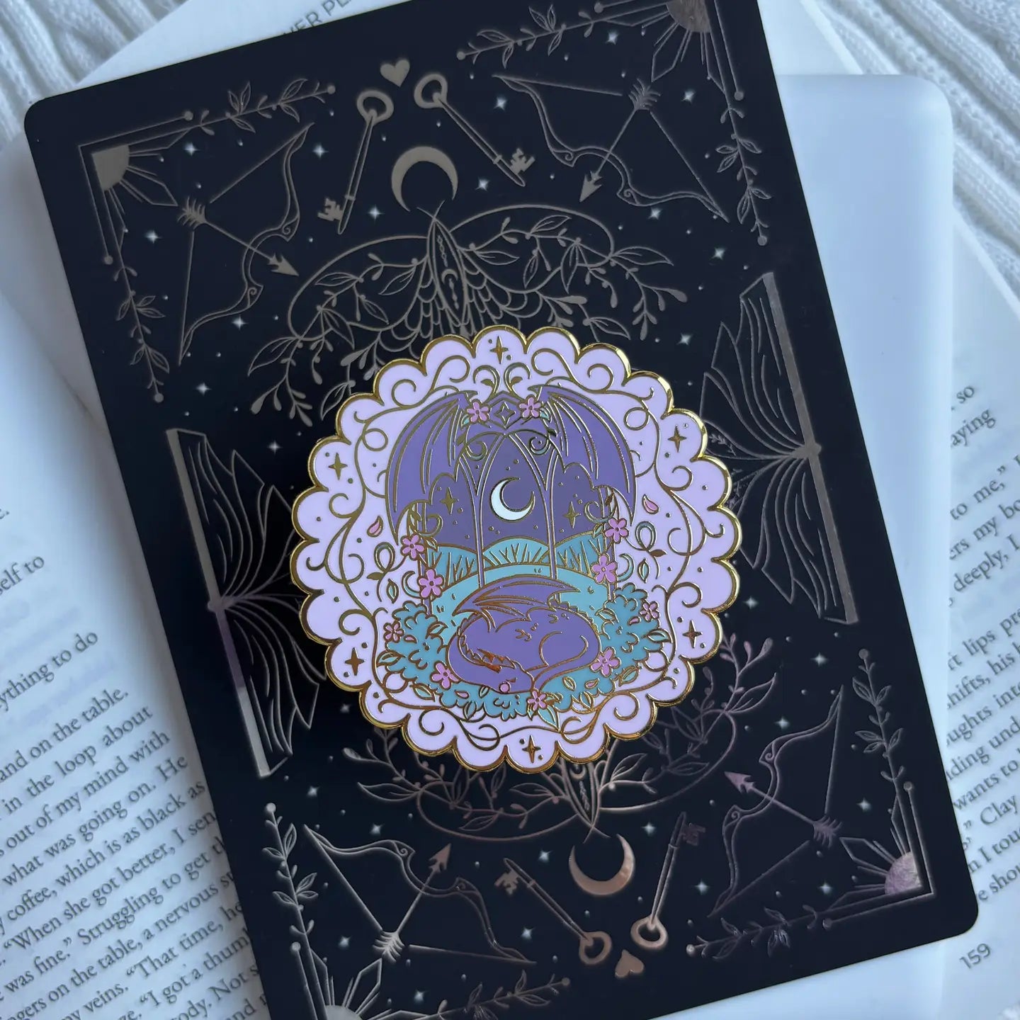 Lilac Fantasy Dragon E-Reader Grip