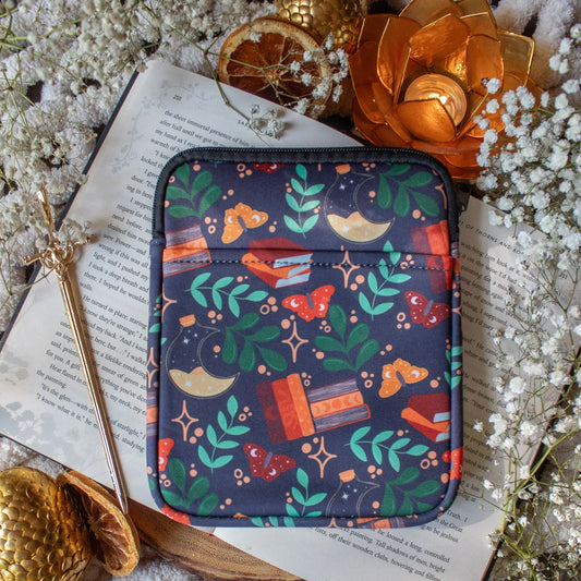 Burgundy Books Neoprene E-Reader/ Tablet Sleeve