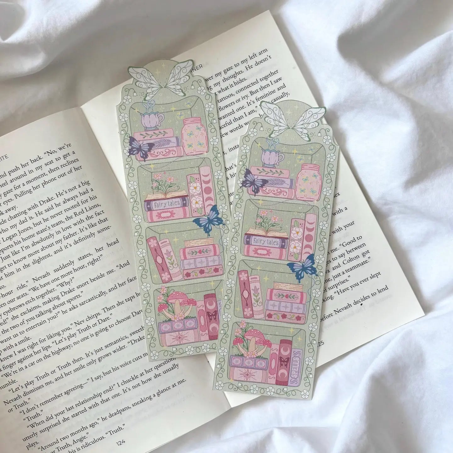 Flower Fairy Bookshelf Bookmark