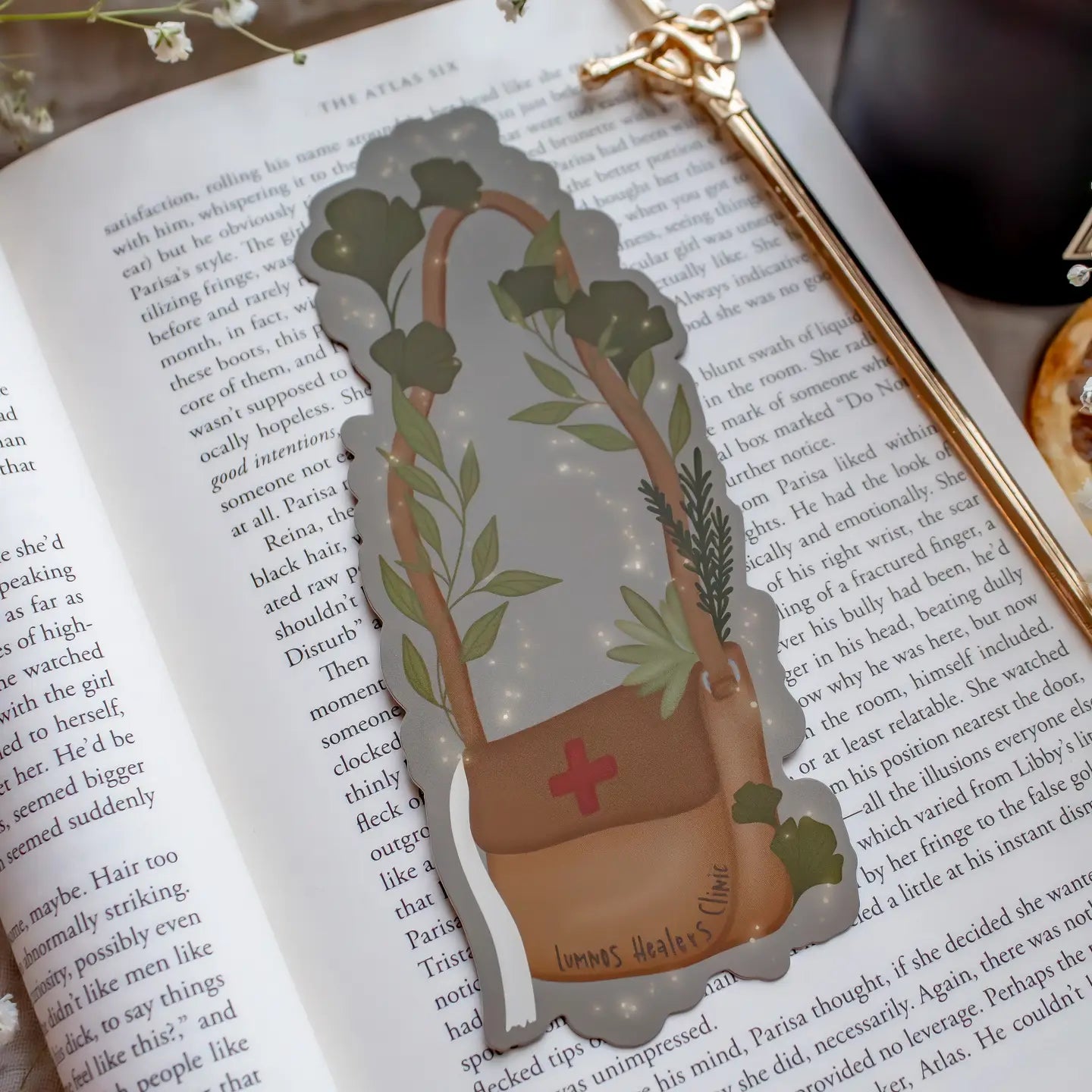 Diem's Lumnos Healers Satchel Die-Cut Bookmark | Everflame