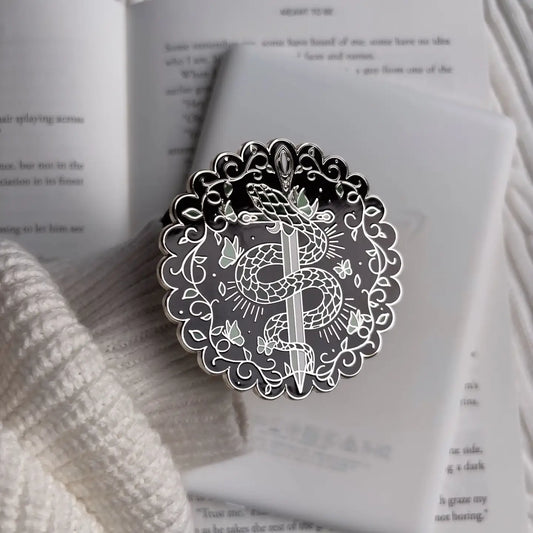 Silver Serpent E-Reader Grip