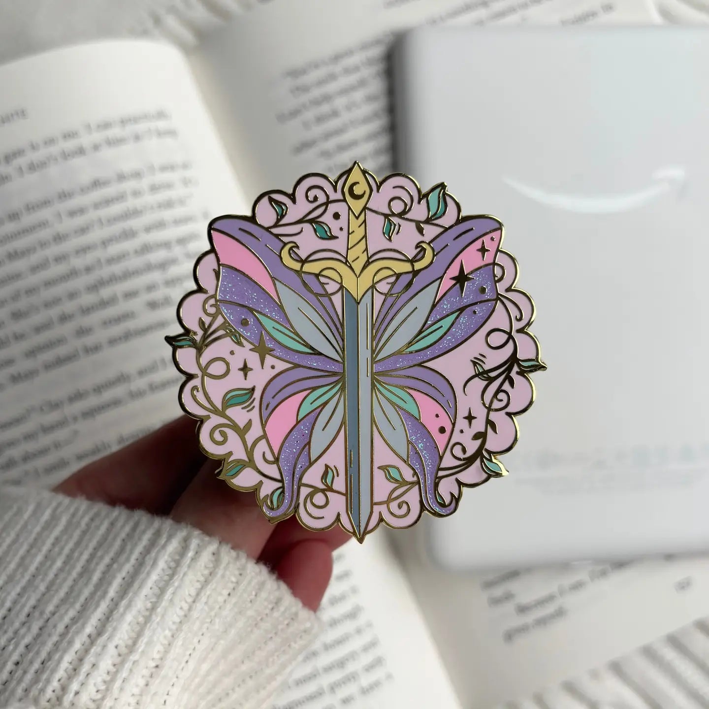 Fairy Wing Dagger E-Reader Grip
